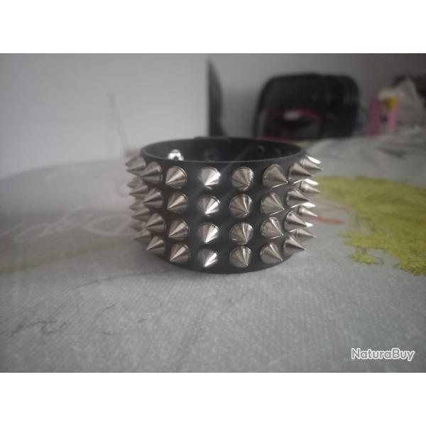 Bracelet � clous, biker, gothique