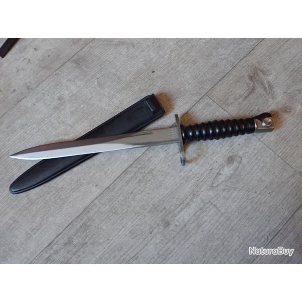 V 167345 Belle baionnette Suisse pour FASS 57 (ou pour la chasse ?). Stgw 57 Bajonet