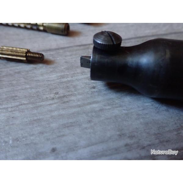 Tournevis / Outil pour les parabellums suisses. R�glementaire arm�e suisse ww2