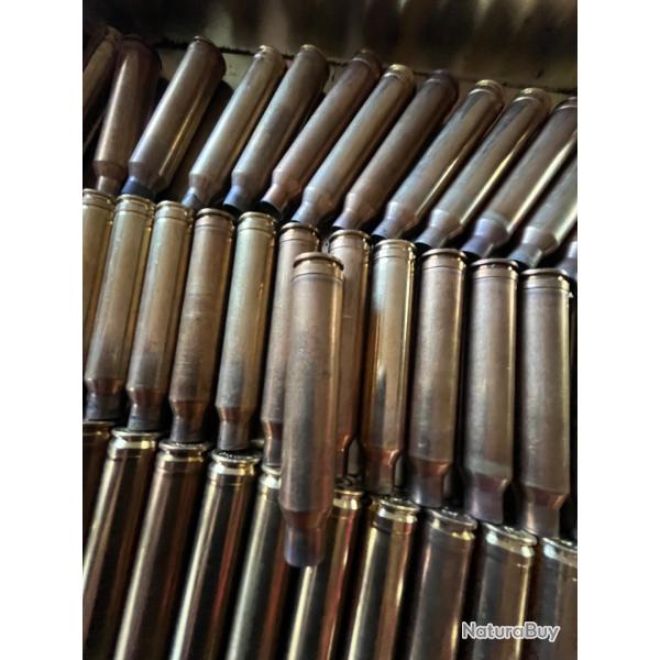 44 Douilles 300wm tir�es une fois en chambre blaser