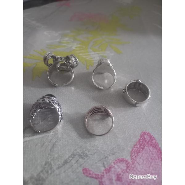 5 bagues biker, gothiques dont 4 sont ajustables