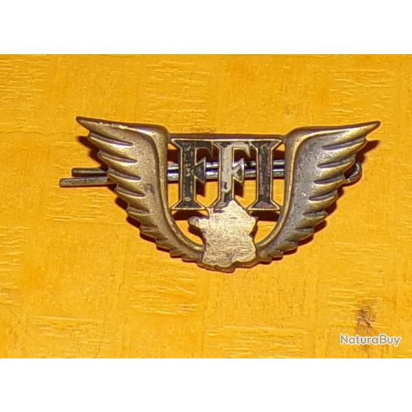Forces Fran�aises de l'Int�rieur, insigne g�n�ral, peint, matricul� , FABRICANT A.B EDITIONS   ,  HO