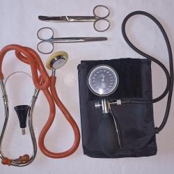 Ensemble m&eacute;dical st&eacute;thoscope tensiom&egrave;tre Service Sant&eacute; des Arm&eacute;es