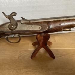 Pistolet &agrave; percussion