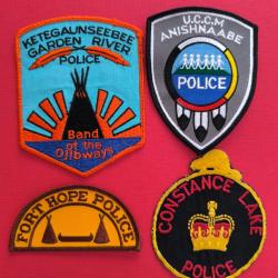 LOT &Eacute;CUSSONS POLICE AM&Eacute;RINDIENNE CANADA ONTARIO 13 indien