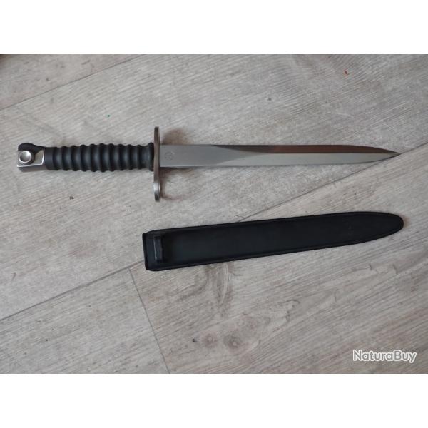 V 74651 Baionnette Suisse pour FASS 57 (ou pour la chasse ?). Stgw 57 Bajonette