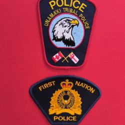 LOT &Eacute;CUSSONS POLICE AM&Eacute;RINDIENNE CANADA NOUVELLE ECOSSE indien