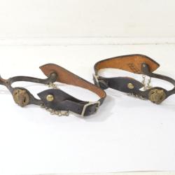 Paire d'&eacute;perons de cavalerie style Western country cowboy, t&ecirc;te de cheval