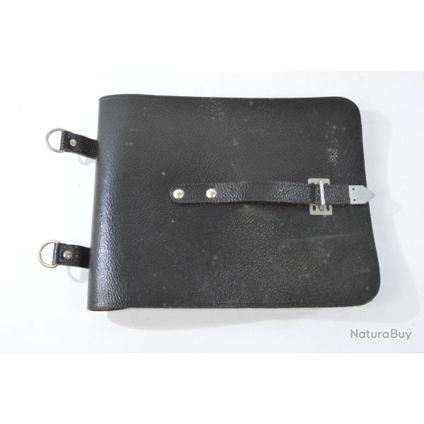 Ancien �tui en cuir noir NVA porte documents, porte cartes. Reconstitution, chasse surplus militaire