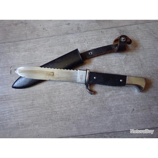Couteau de scout sur le mod�le de la HJ