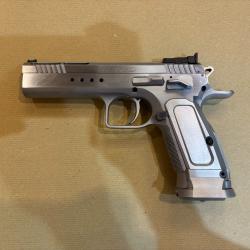 Tanfoglio Limited Custom Cal. 9 para