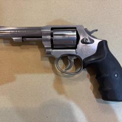 Revolver Smith & Wesson Mod. 64-6 Cal. 38 sp&eacute;.