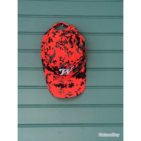 Lot de 4 casquettes Browning & Winchester  - 1� sans prix de r�serve !!!