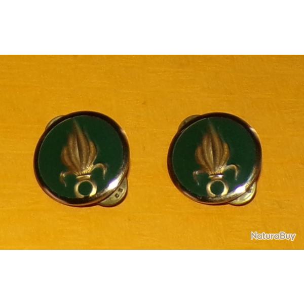 PAIRE INSIGNE DE COL D'UN REGIMENT D'INFANTERIE DE LA LEGION ETRANGERE , GRENADE DOREE  , FABRICANT