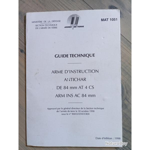 Guide technique arme d'instruction antichar de 84 mm AT 4 CS ARM INS AC 84 mm