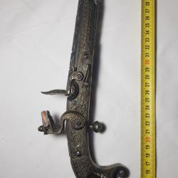 R&eacute;plique Pistolet &agrave; Silex Tout M&eacute;tal Grav&eacute; - Style XVIIIe - Collection