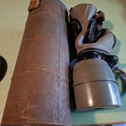 Masque &agrave; gaz tch&egrave;que FATRA II d'&eacute;poque WW2 + Cartouche tamponn&eacute;e + Bo&icirc;tier