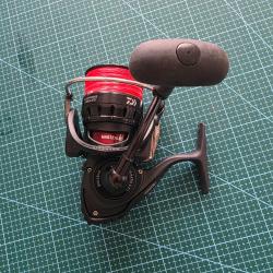 Moulinet daiwa saltist nero 4000