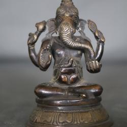 Ancienne statuette en bronze de Ganesh assis - Inde, 20&egrave;me si&egrave;cle