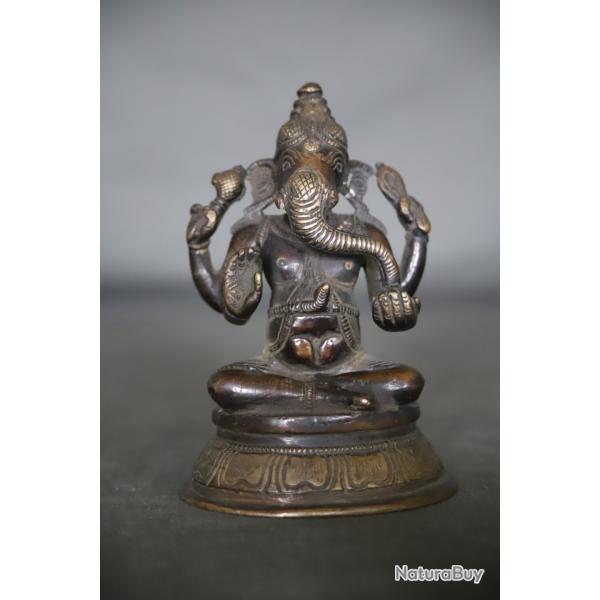 Ancienne statuette en bronze de Ganesh assis - Inde, 20�me si�cle