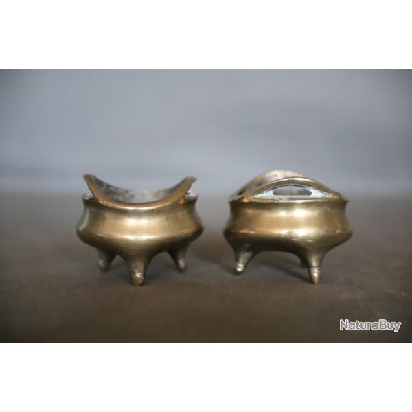 Deux br�les parfum (encens) miniatures Chinois en bronze - Chine, vers 1900