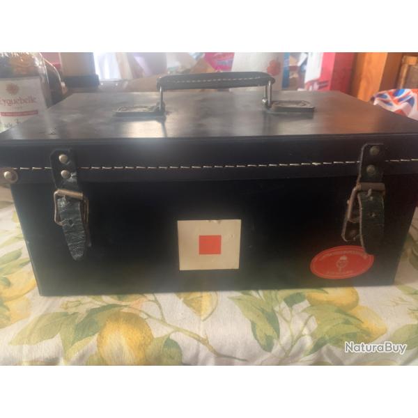 Trousse Soins Seconde Guerre Mondiale WW2 Su�de 1939 Croix Rouge Luftskydd Militaria