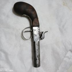 PISTOLET DE POCHE A PISTON POUDRE NOIRE canon octogonal