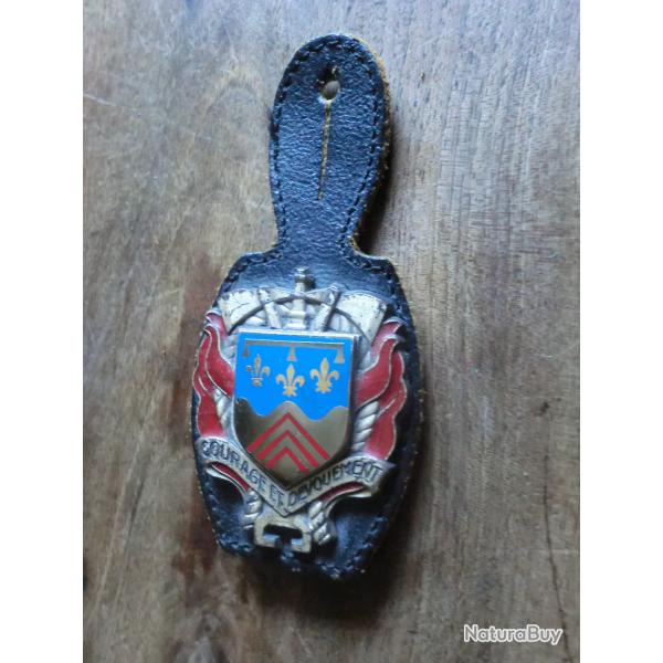 insigne sapeurs pompiers  a la chapelle d'anguillon  / drago paris