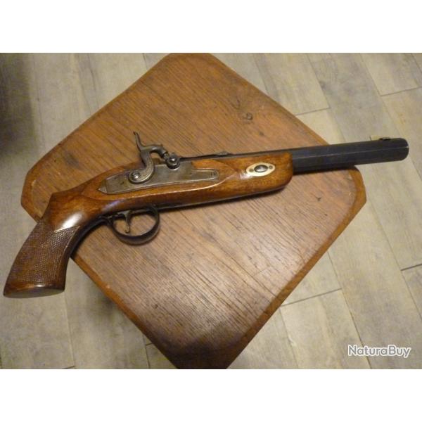Pistolet Jukar