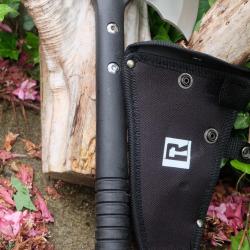 Hache Tomahawk Hostage Axe Survie Rescue Clef Oxyg&egrave;ne Acier 3Cr13 Manche Abs Etui Nylon