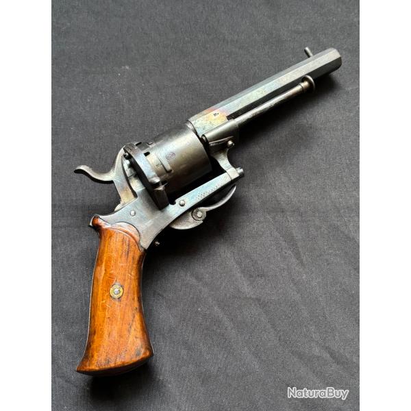 Revolver � broche 9mm