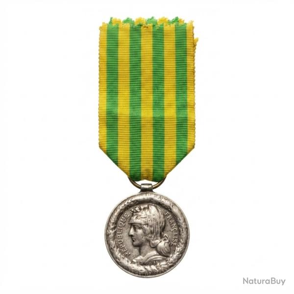 M�daille comm�morative de l'exp�dition du Tonkin   ( reproduction)