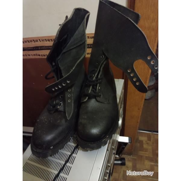 rangers taille 42 ( neuves )