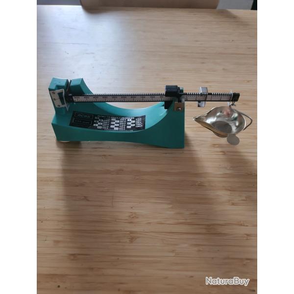 Balance � poudre de pr�cision RCBS