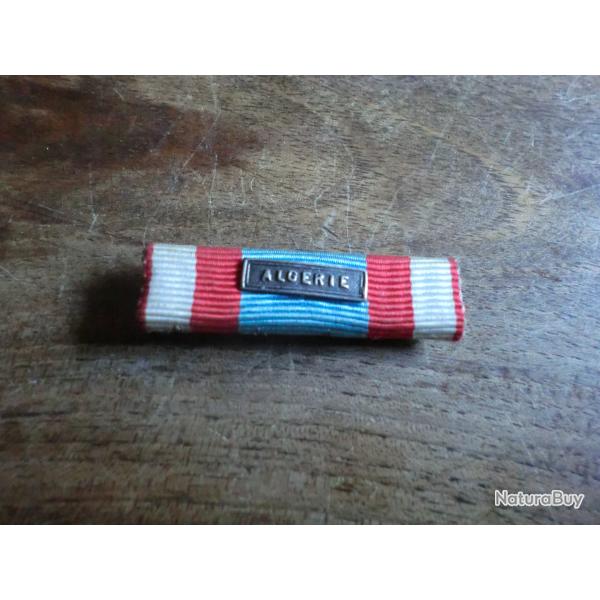 barette  attache alg�rie