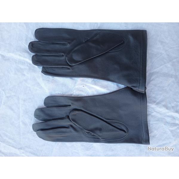 paire de gants militaires en cuir souple noir taille 9,5