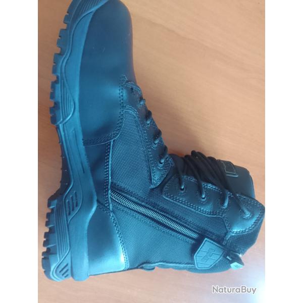 Chaussures MAGNUM