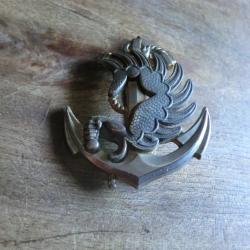 insigne b&eacute;ret parachutiste coloniaux infanterie marine