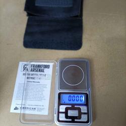 Balance &eacute;lectronique Frankford Arsenal DS-750 Digital Reloading Scale
