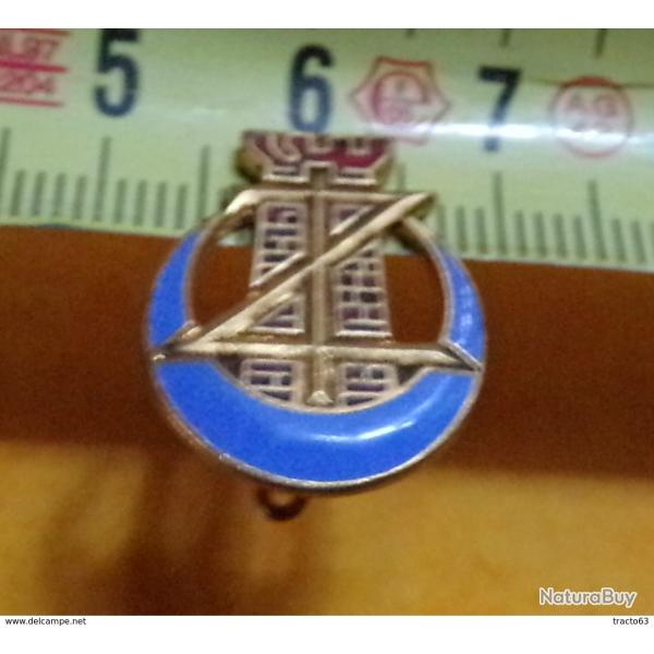 REDUCTION :1� Rgt de Zouaves, dor�, �mail, ajour�, en r�duction, 20 mm ,�ETAT VOIR PHOTO� . POUR TOU