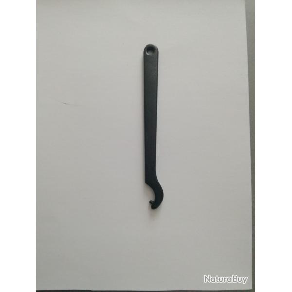 Cl� d�montage guidon SIG P210