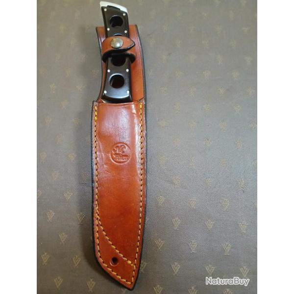 Couteau chasse Maison des Coutelier MC thiers mod�le de collection rare , surtout dans cette �tat !!