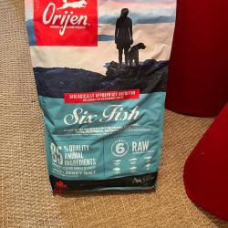 Orijen Six Fish croquette Premium Chien