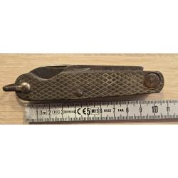 Couteau militaire