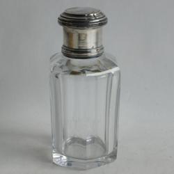BACCARAT Flacon &agrave; parfum cristal et argent
