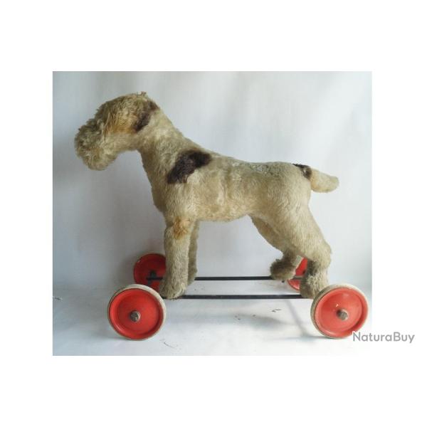 STEIFF Ancien jouet � tirer Chien m�canisme bruiteur