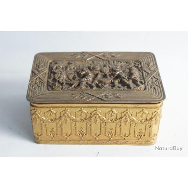 Coffret � bijoux Sc�ne retour de chasse