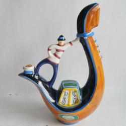 Bouteille figurative Gondole c&eacute;ramique Liqueur Cherry Luxardo Italie