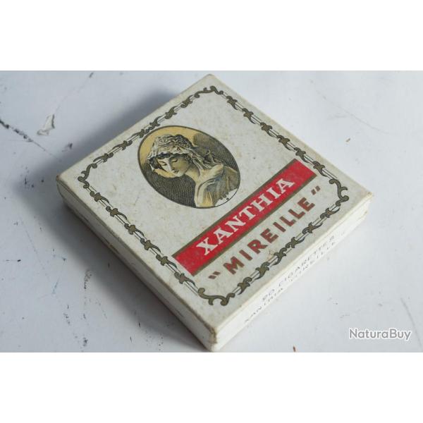 Boite � cigarettes carton Ed. Laurens Xanthia Mireille