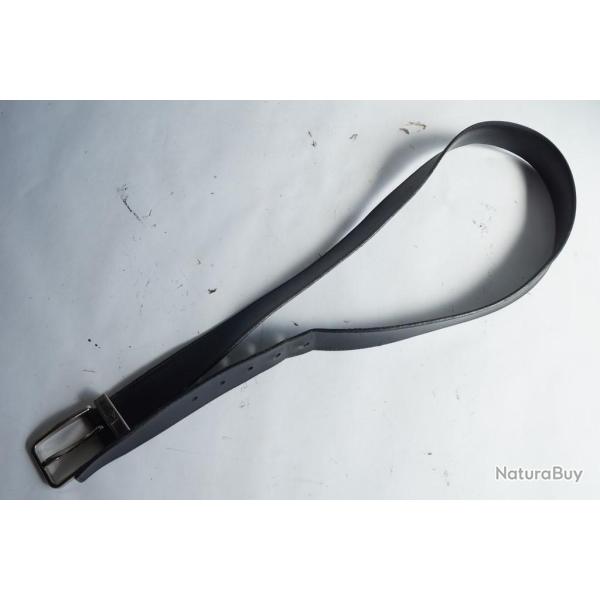 LOUIS VUITTON Ceinture cuir noir Pont Neuf Taille 85 / 36